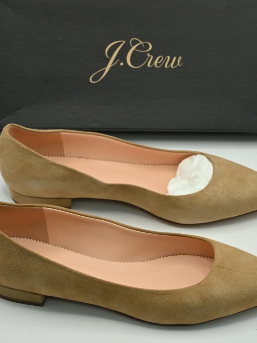 J.CREW WOMENS POINTY TOE FLAT SUEDE  SIZE 8